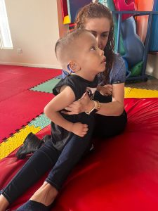 Lee más sobre el artículo Día Internacional de las Personas con Discapacidad Auditiva-26 de Setiembre.